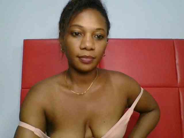 Faozia webcam