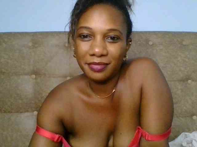 Faozia webcam