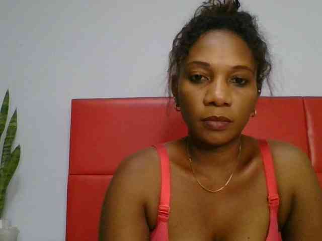 Faozia webcam
