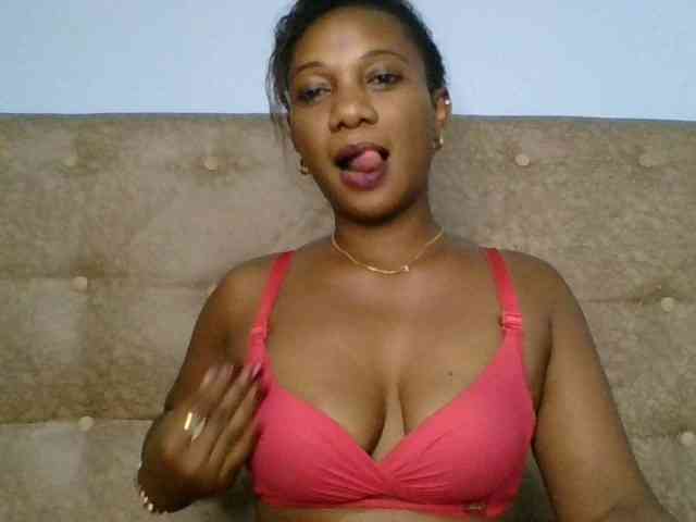 Faozia webcam