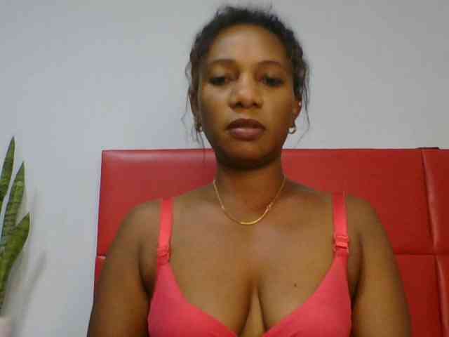 Faozia webcam