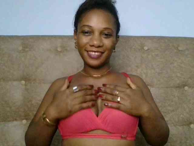 Faozia webcam