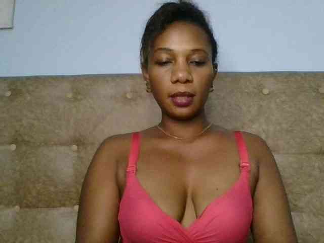 Faozia webcam
