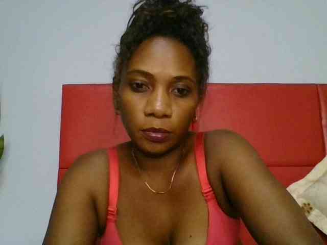 Faozia webcam