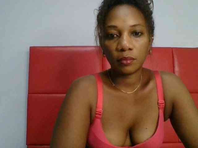 Faozia webcam