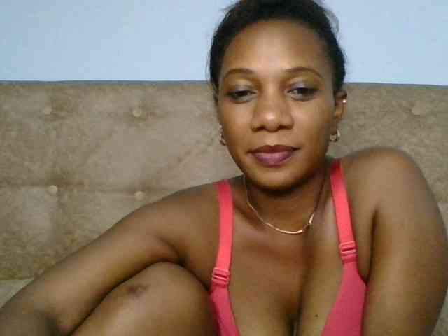 Faozia webcam