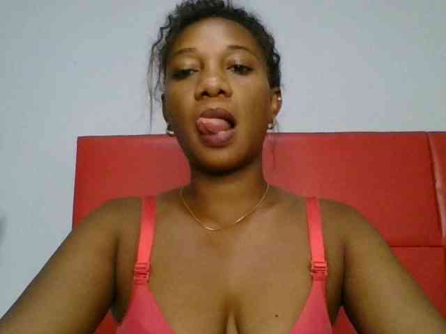 Faozia webcam