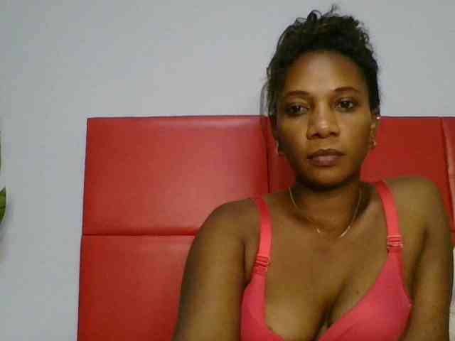 Faozia webcam