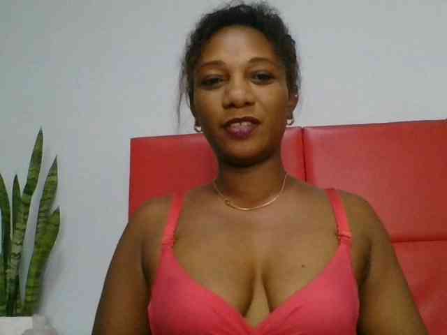 Faozia webcam