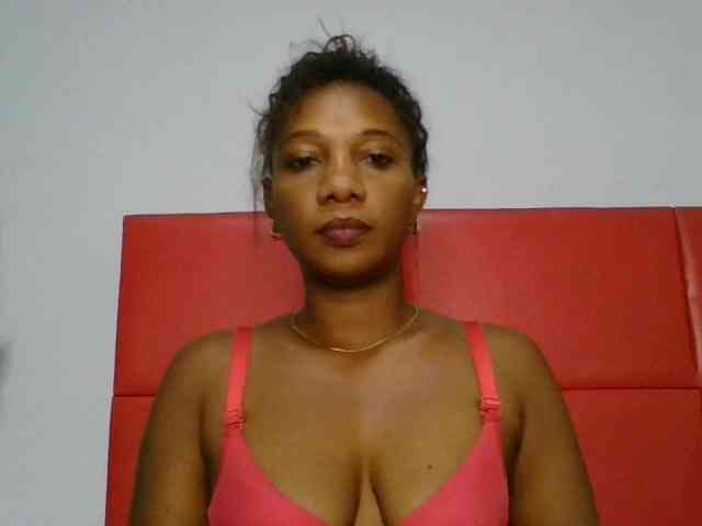 Faozia webcam