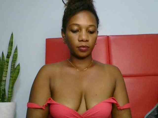 Faozia webcam