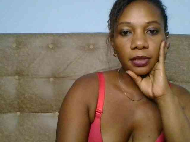 Faozia webcam