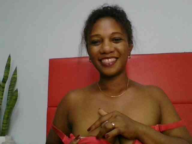 Faozia webcam