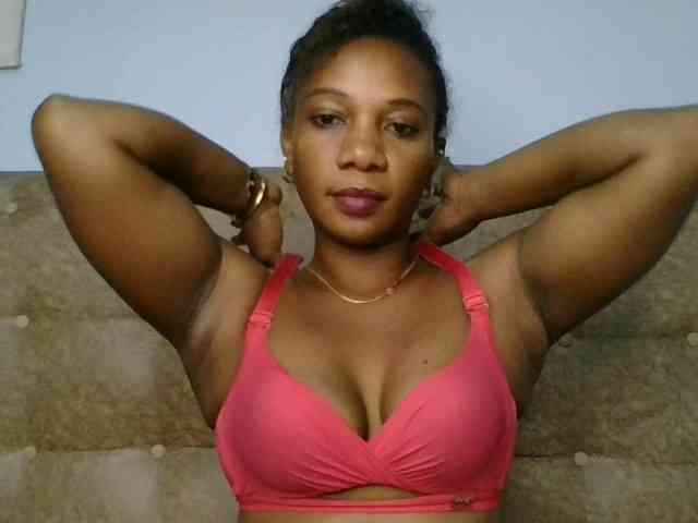 Faozia webcam