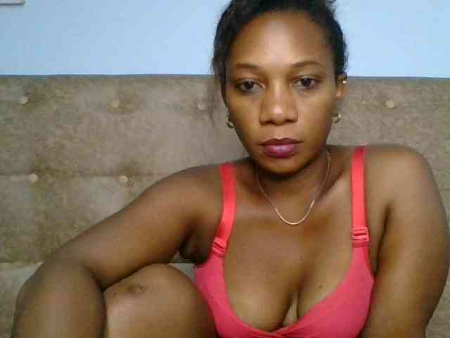 Faozia webcam
