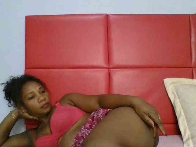 Faozia webcam