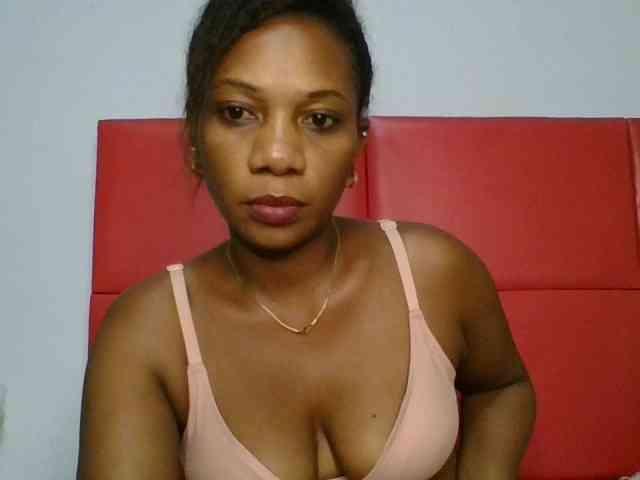 Faozia webcam