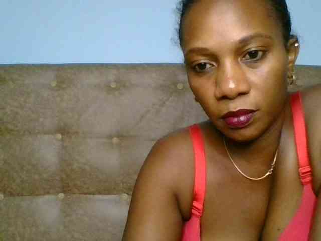 Faozia webcam