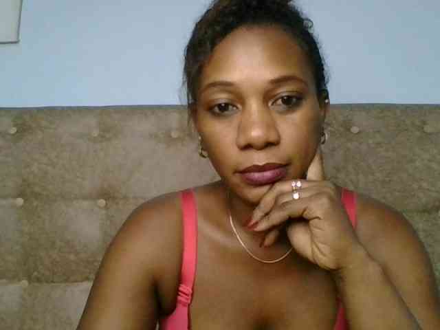 Faozia webcam