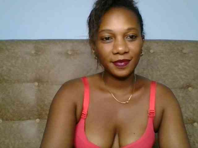 Faozia webcam