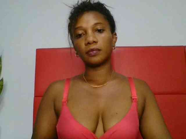 Faozia webcam