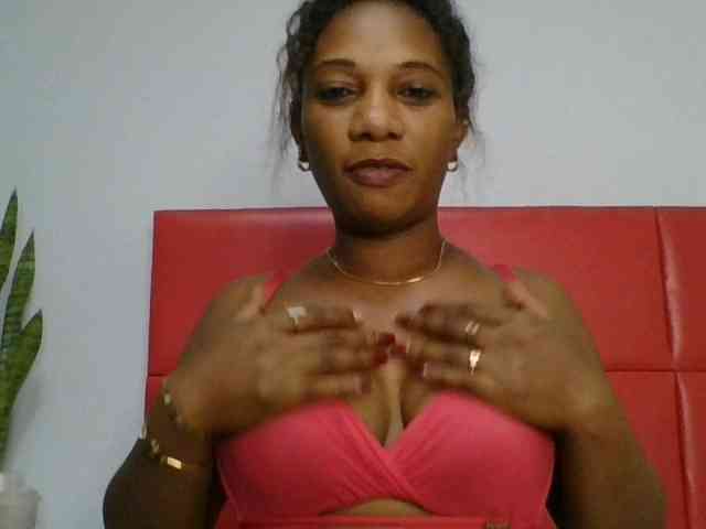 Faozia webcam