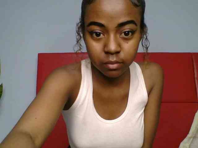 Faozia webcam