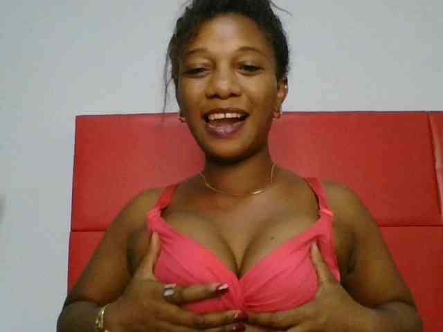 Faozia webcam