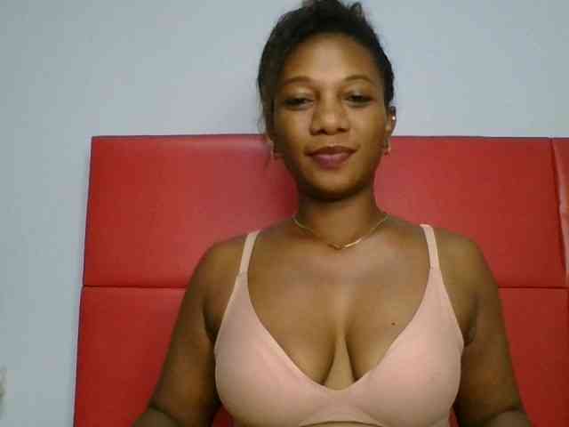 Faozia webcam