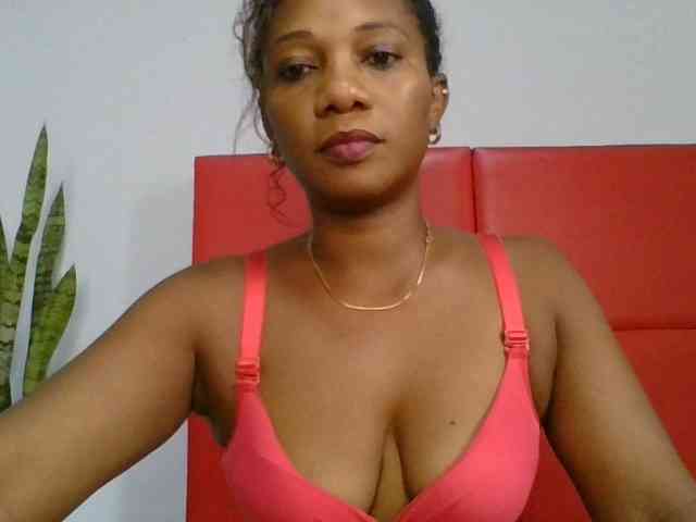 Faozia webcam
