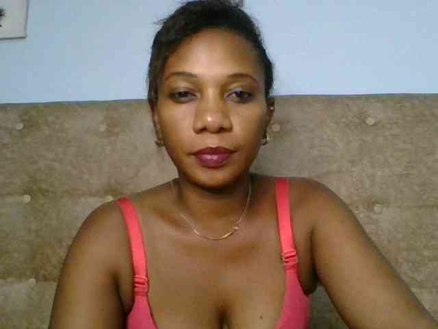Faozia webcam
