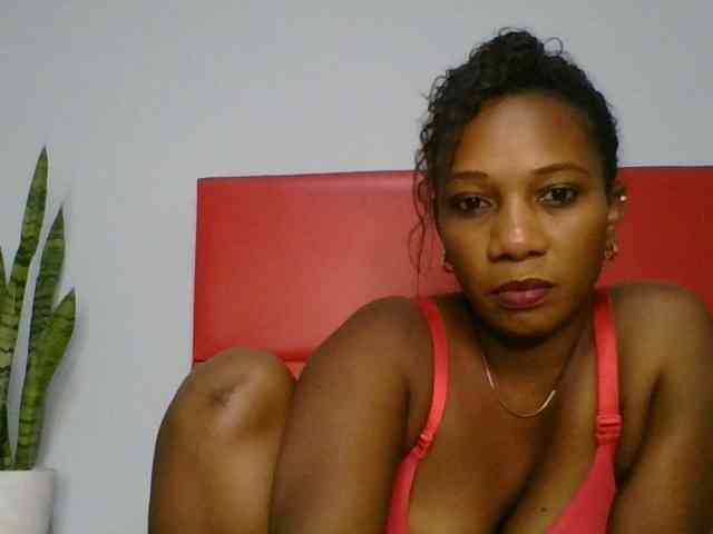 Faozia webcam