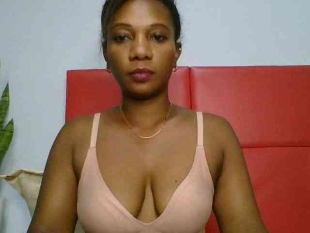 Faozia webcam
