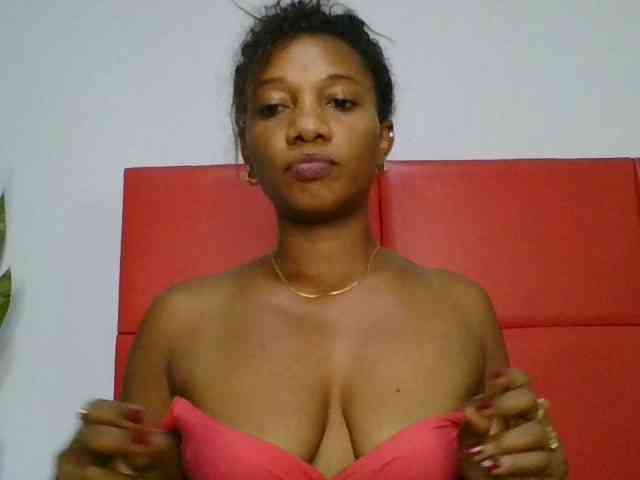 Faozia webcam