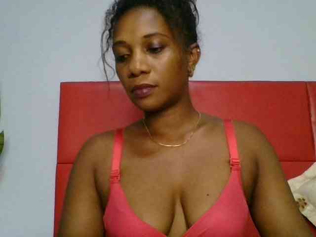 Faozia webcam
