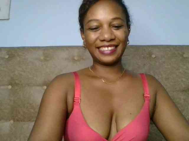 Faozia webcam