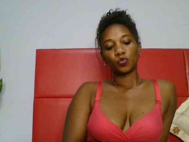 Faozia webcam