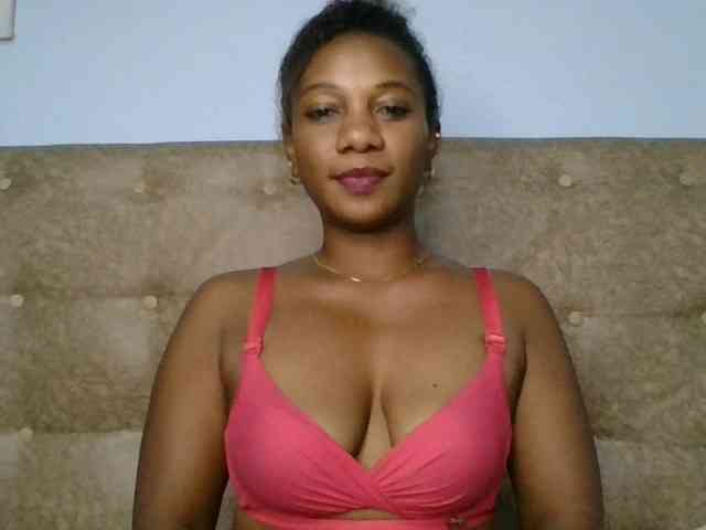 Faozia webcam