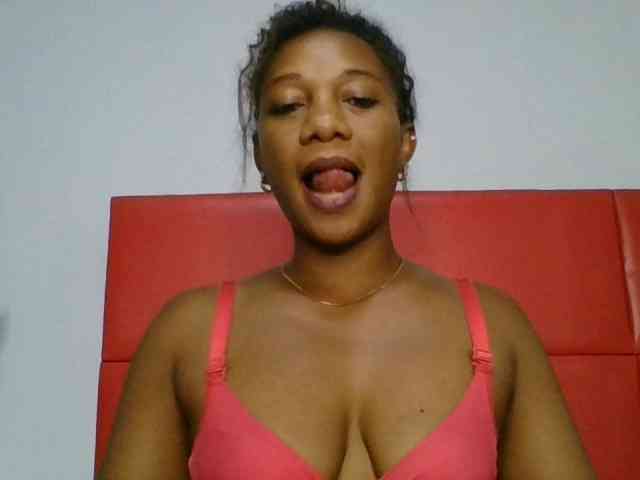 Faozia webcam