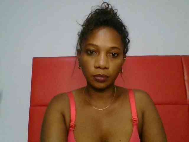 Faozia webcam