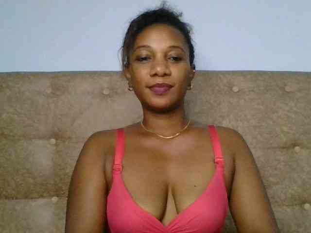 Faozia webcam