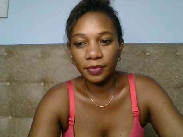 Faozia webcam