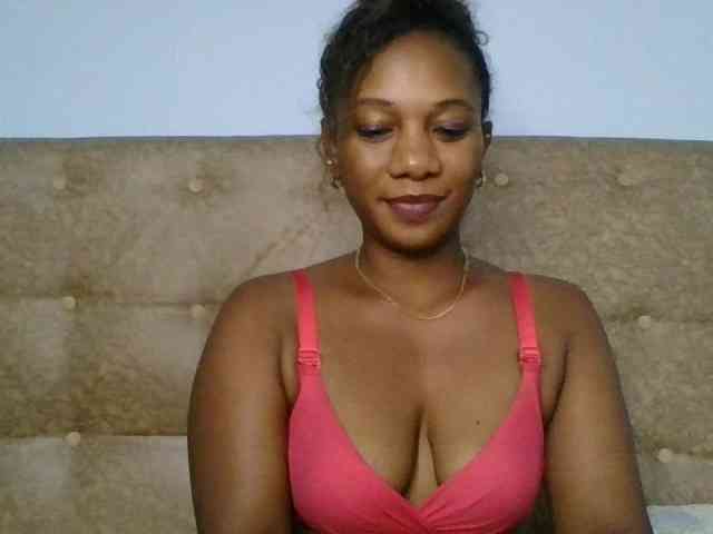 Faozia webcam