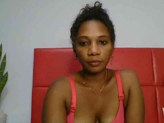 Faozia webcam