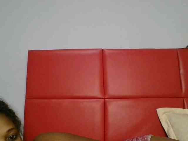 Faozia webcam