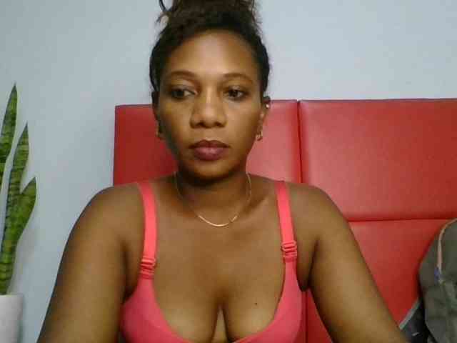 Faozia webcam