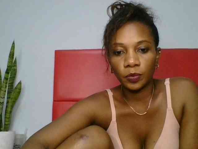 Faozia webcam