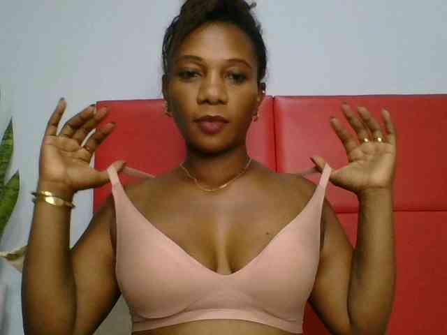 Faozia webcam