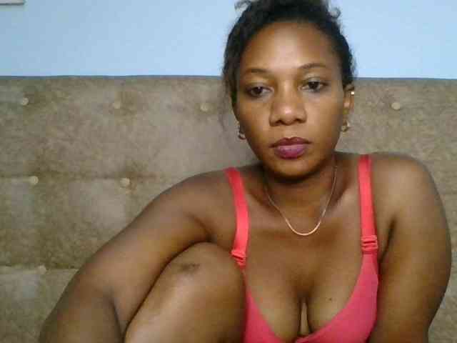 Faozia webcam