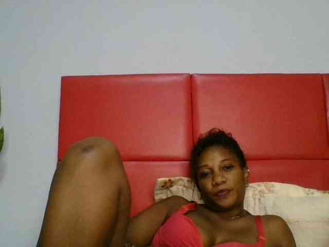 Faozia webcam